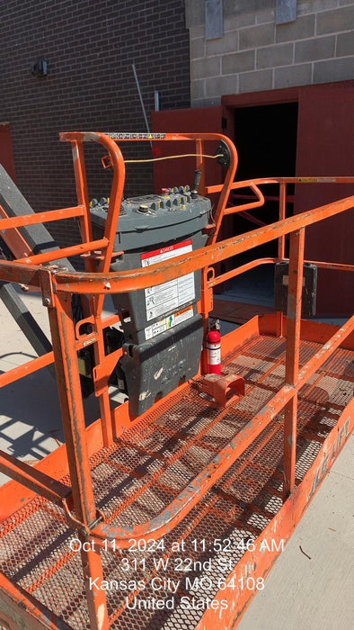 2019 JLG 860SJ
