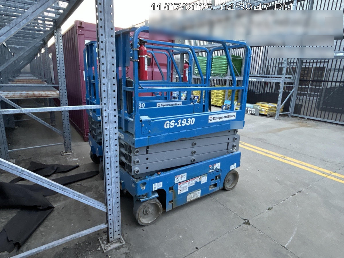 2020 Genie GS-1930 Fixed rails with chain entry gate - Pre A92.20