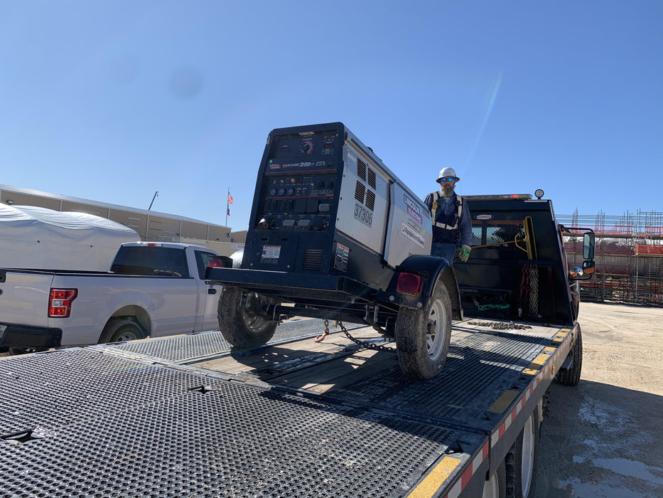 2019 Lincoln Electric Vantage 322 Ready-Pak 3, Two Wheel Trailer, Fender and Light Kit, Cable Rack