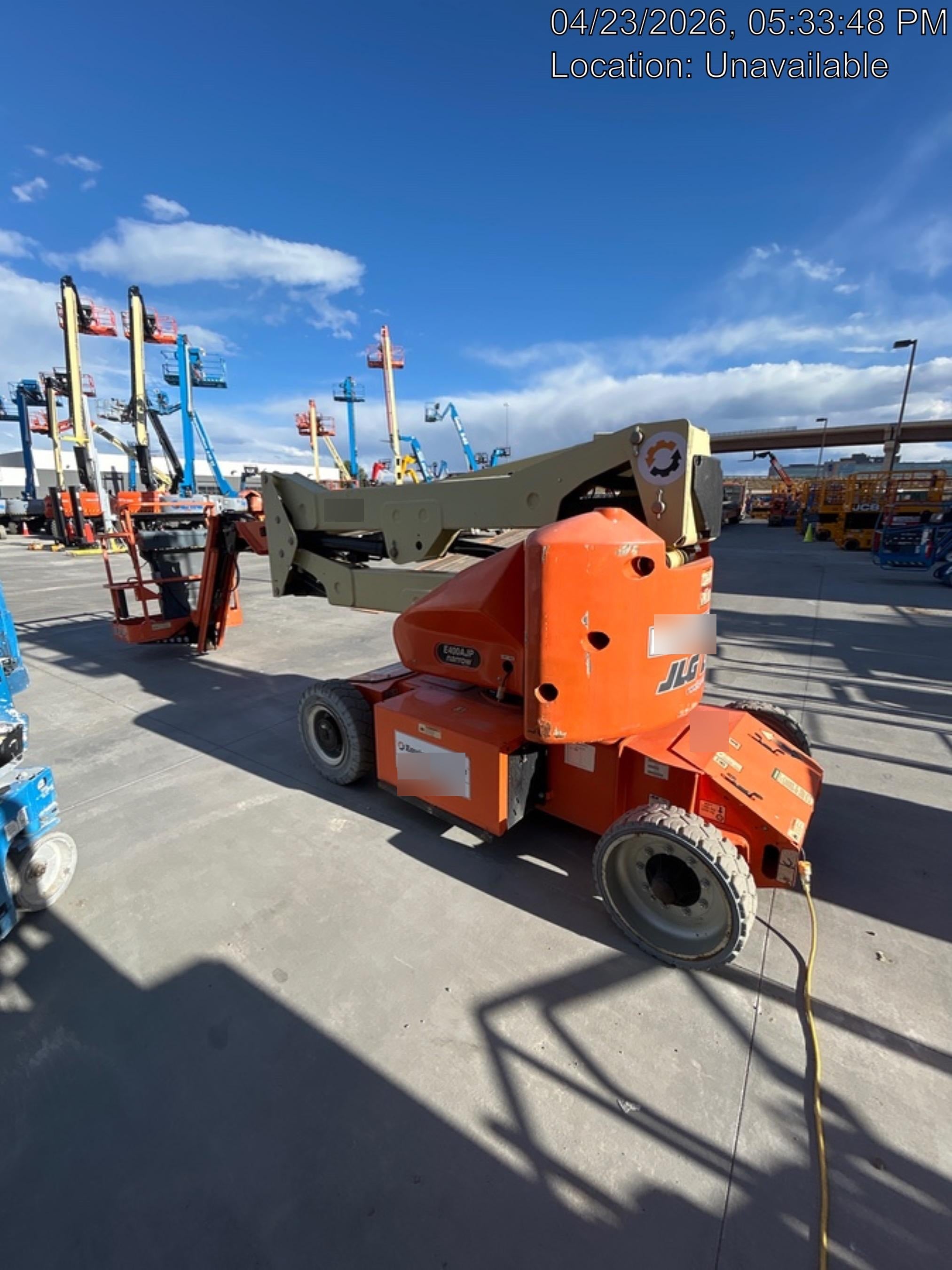 2019 JLG E400AJPN