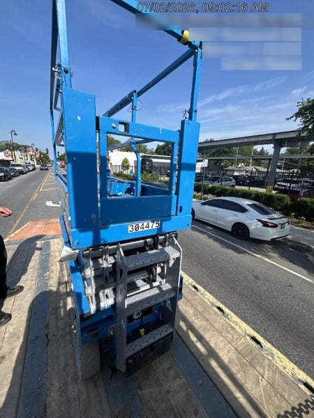 2023 GENIE GS-2632