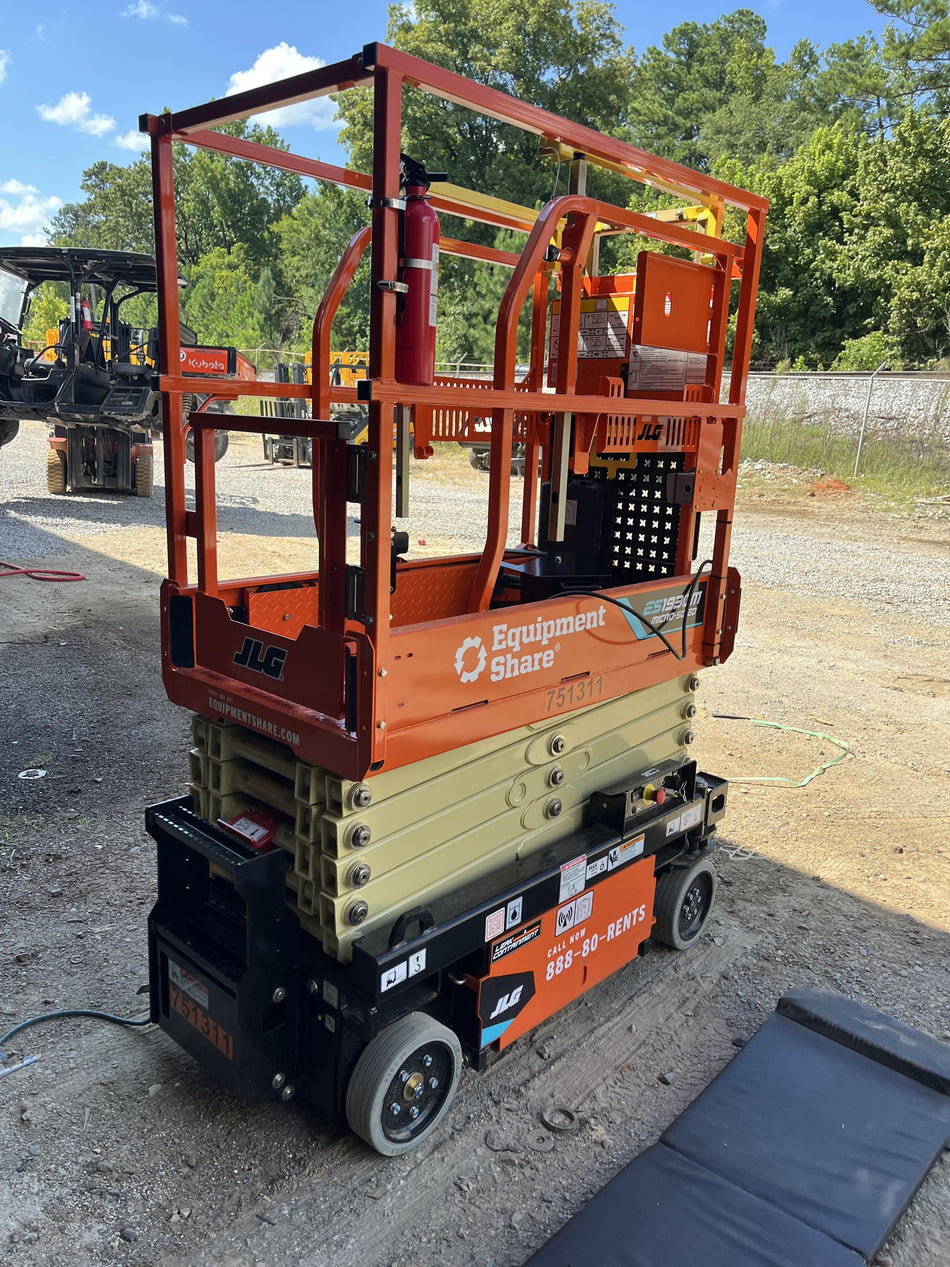 2026 JLG ES1930M Step Up