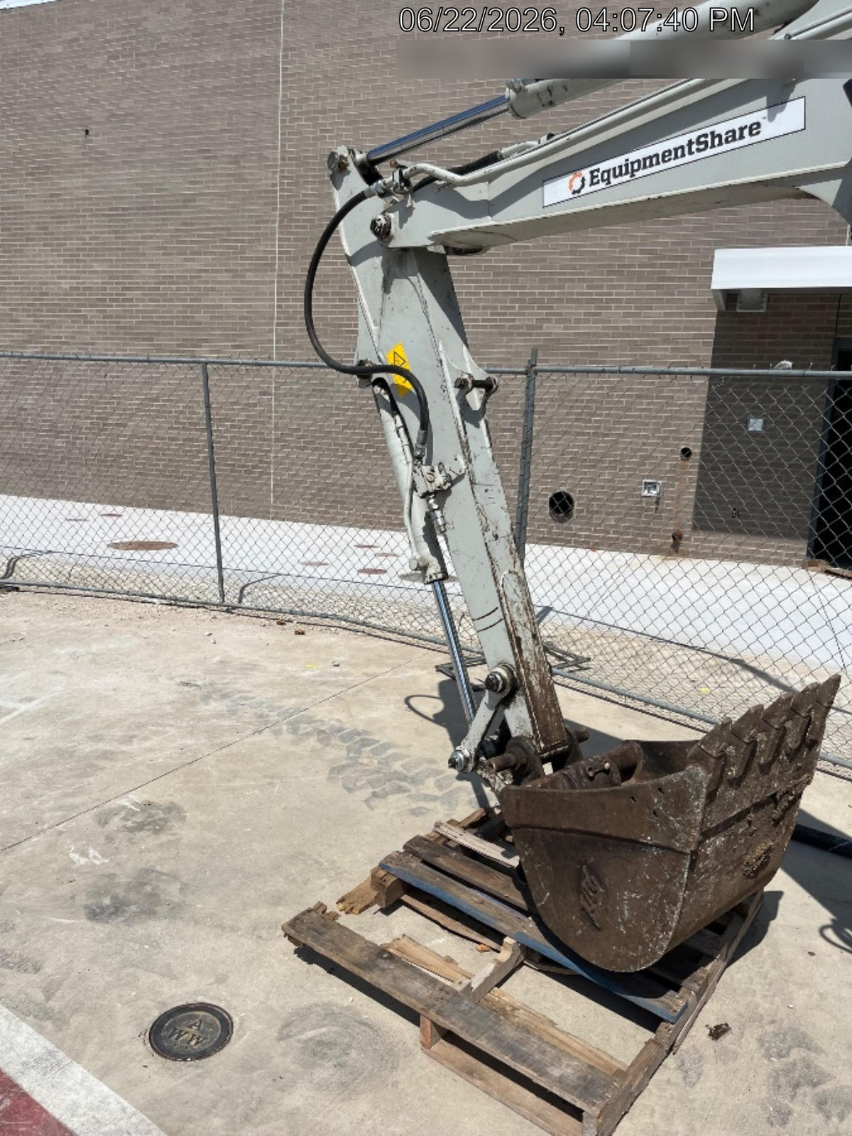 2021 TAKEUCHI TB250-2