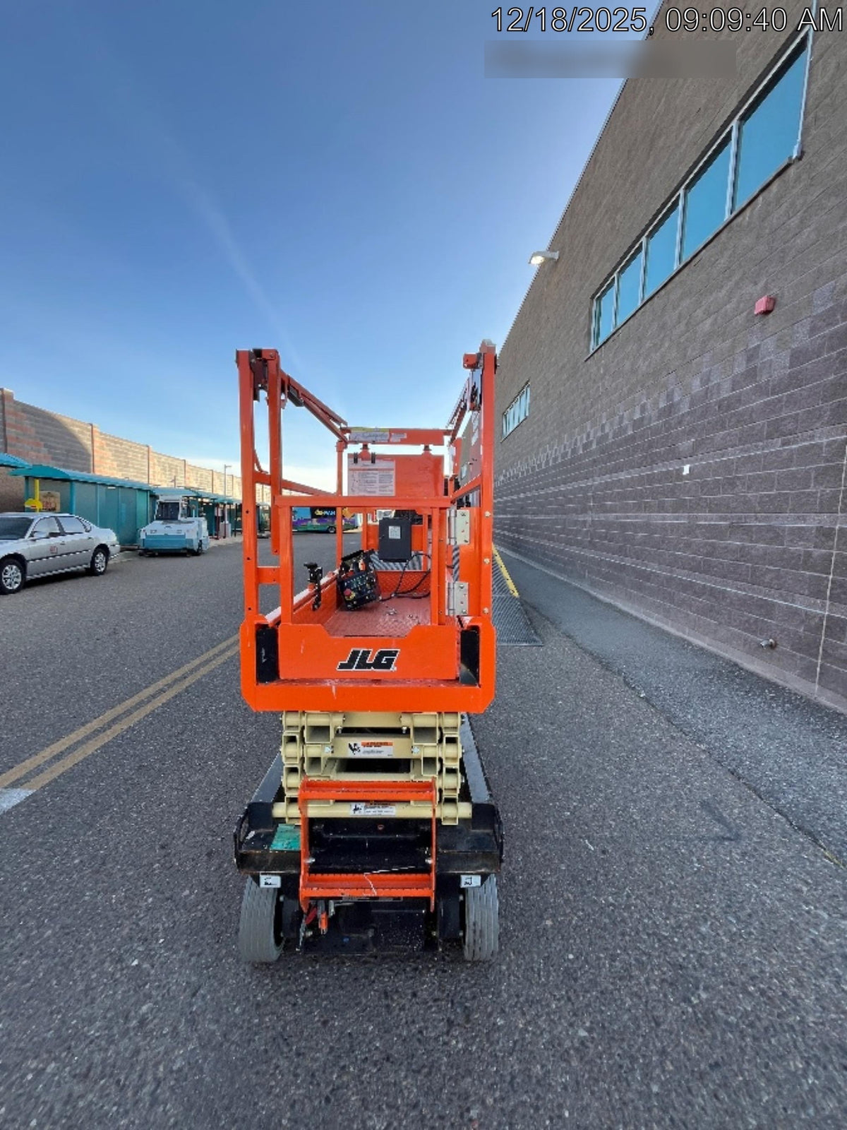 2022 JLG R1932