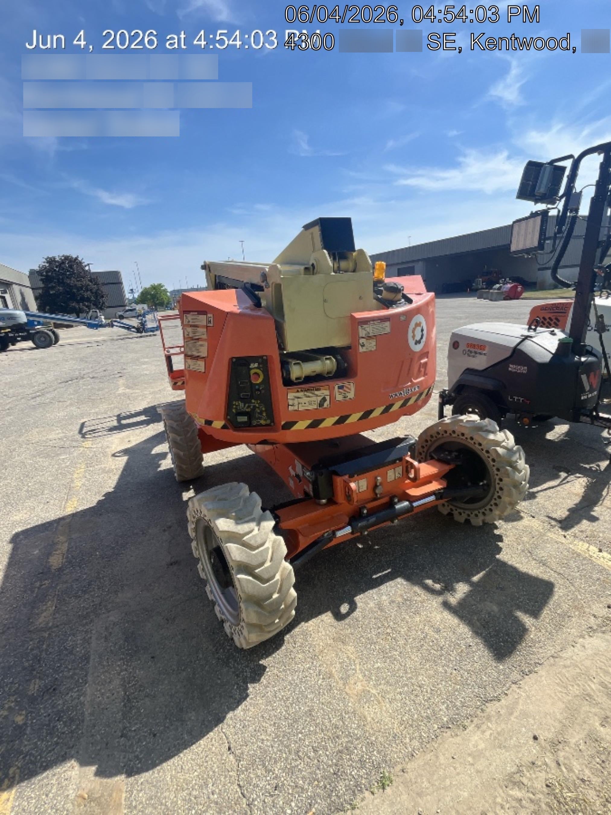 2021 JLG 340AJ