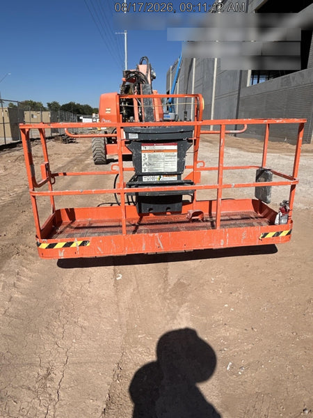 2021 JLG 660SJ