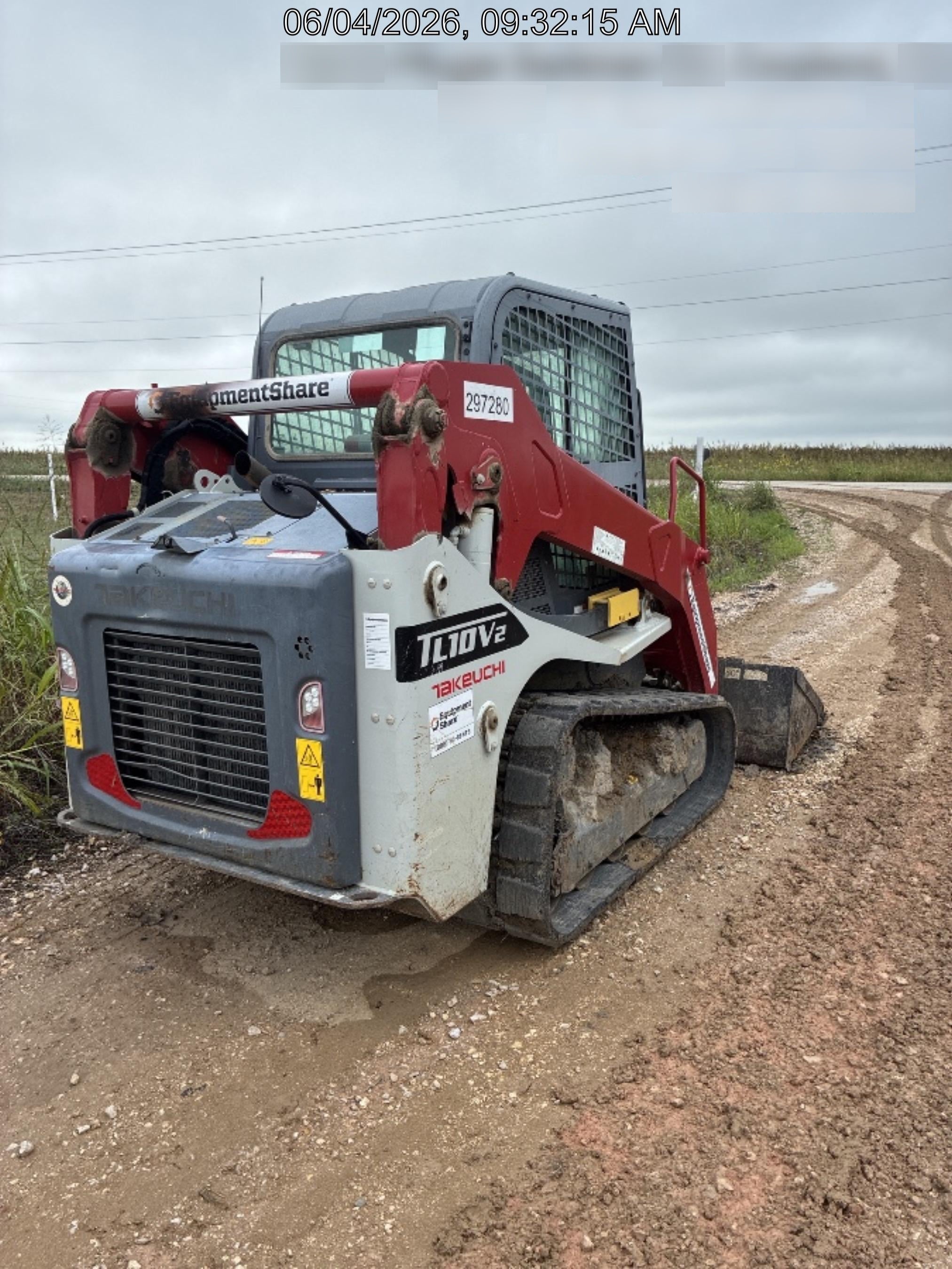 2023 TAKEUCHI TL10V2-CR