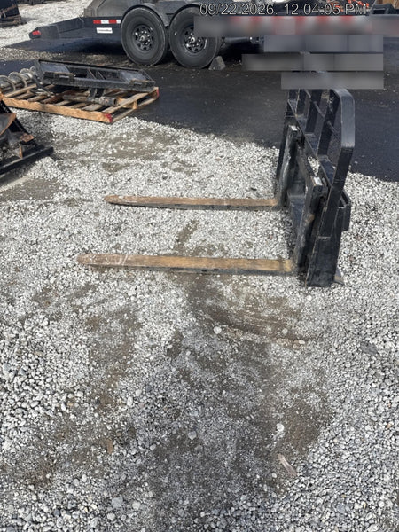 2022 ARROW MATERIAL HANDLING 48" Pallet Forks - Arrow