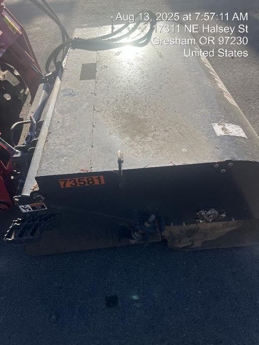 2020 PALADIN Sweepster SB72