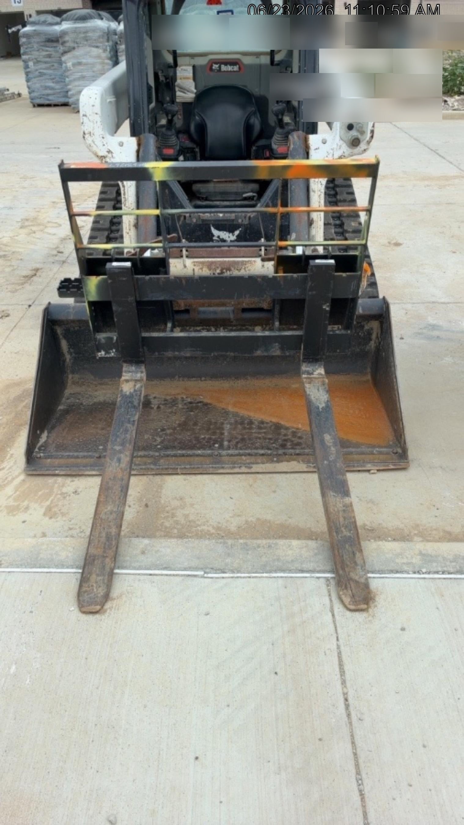 2025 ARROW MATERIAL HANDLING 48" Pallet Forks - Arrow