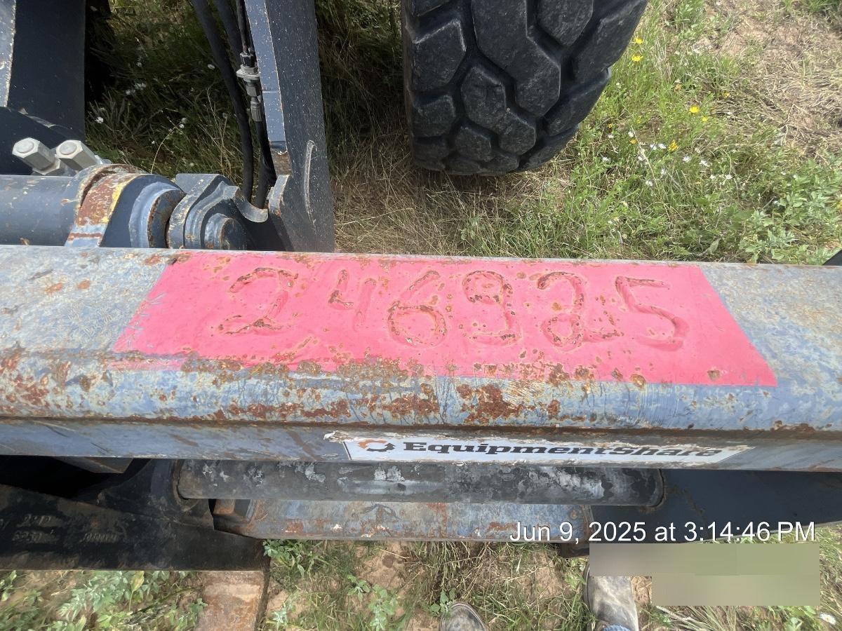 2022 SOLESBEE 96" Loader Fork Carriage - Solesbee