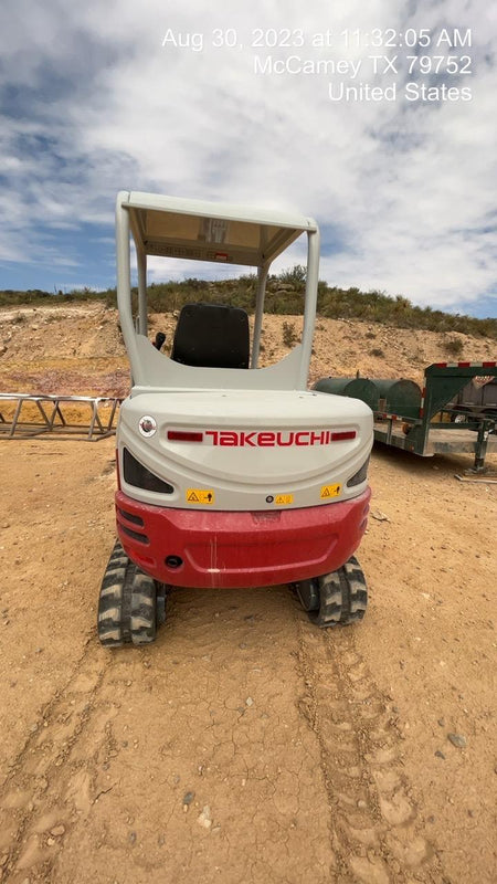 2023 TAKEUCHI TB235-2R