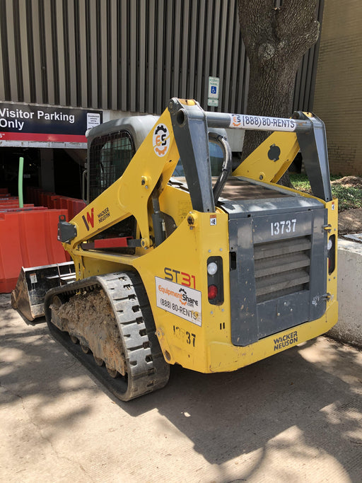 Wacker Neuson ST31 ST31 8k Tracked Skid Loader, Cab / Heat / AC , 2 speed, Bucket Leveling , Selectable EH Controls, Variable speed fan, Cyclonic precleaner, 75" Bucket LP w/ Teeth