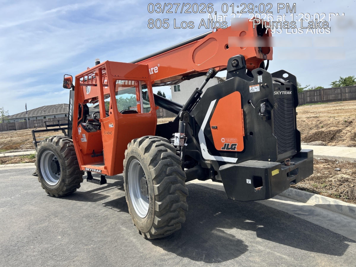 2025 SKYTRAK 8042