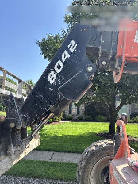 2020 SKYTRAK 8042