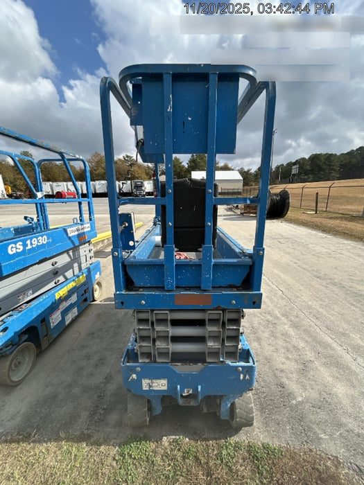 2020 Genie GS-1930 Fixed rails with chain entry gate - Pre A92.20