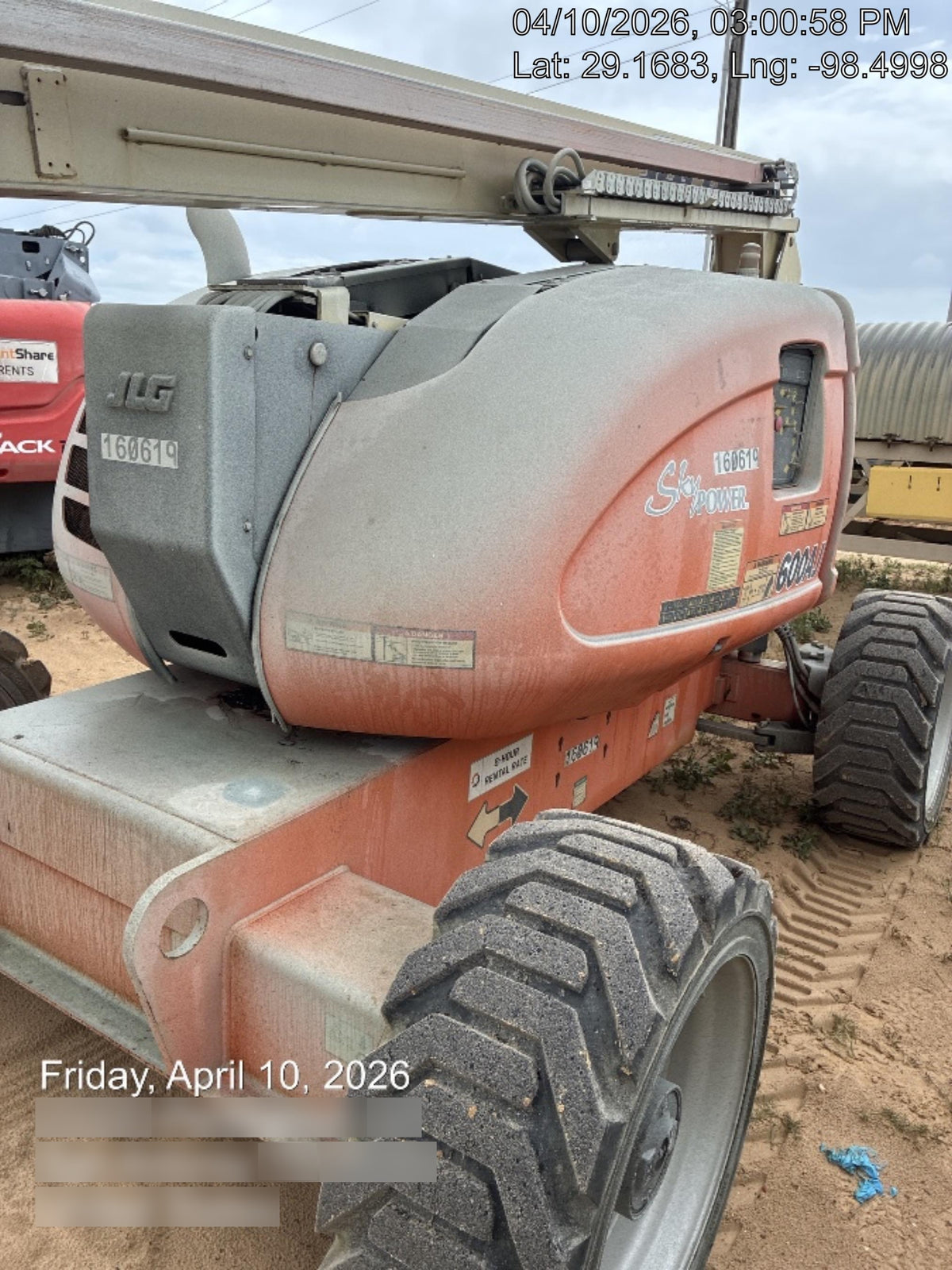 2021 JLG 600AJ