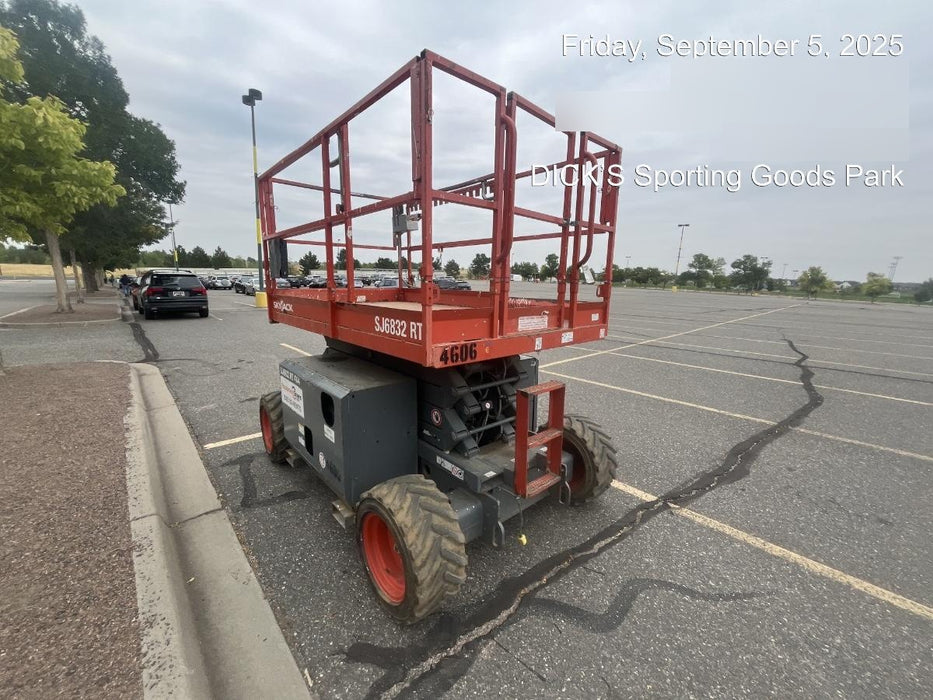 2017 SKYJACK SJ6832 RT