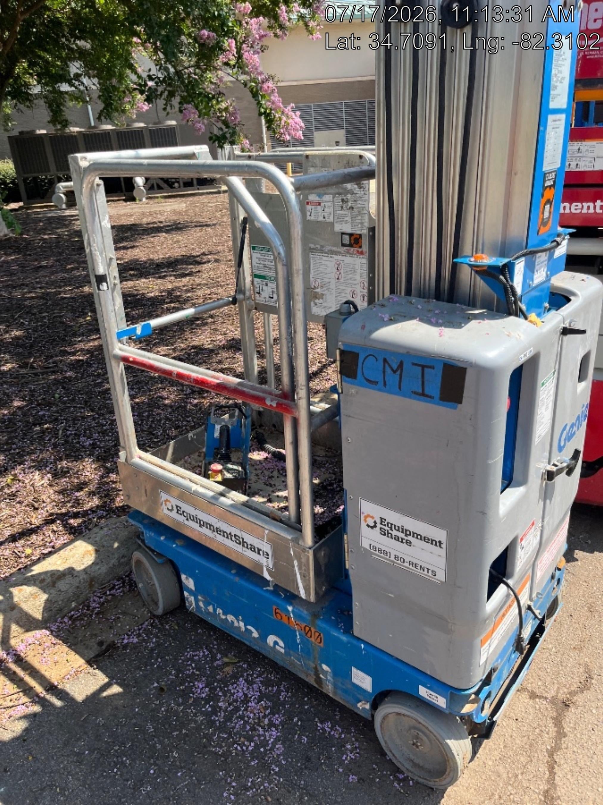 2019 GENIE GR-20