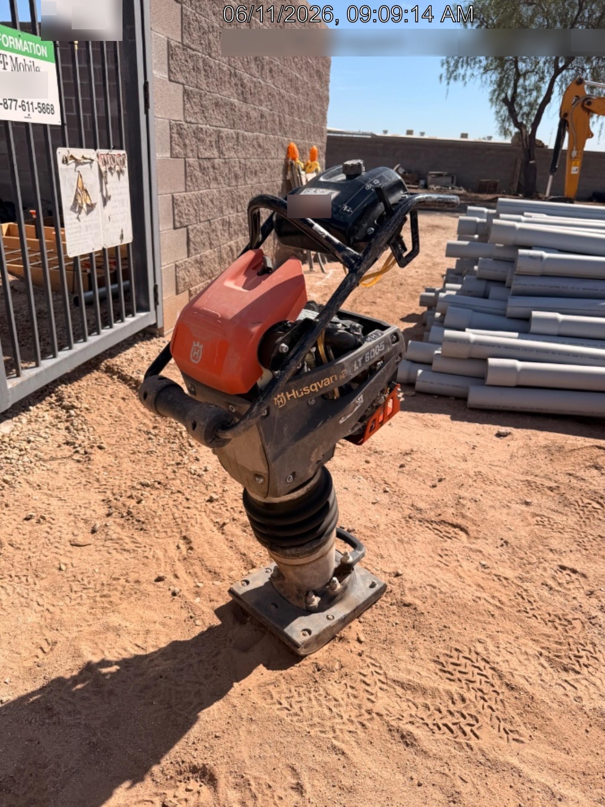 2025 HUSQVARNA LT6005