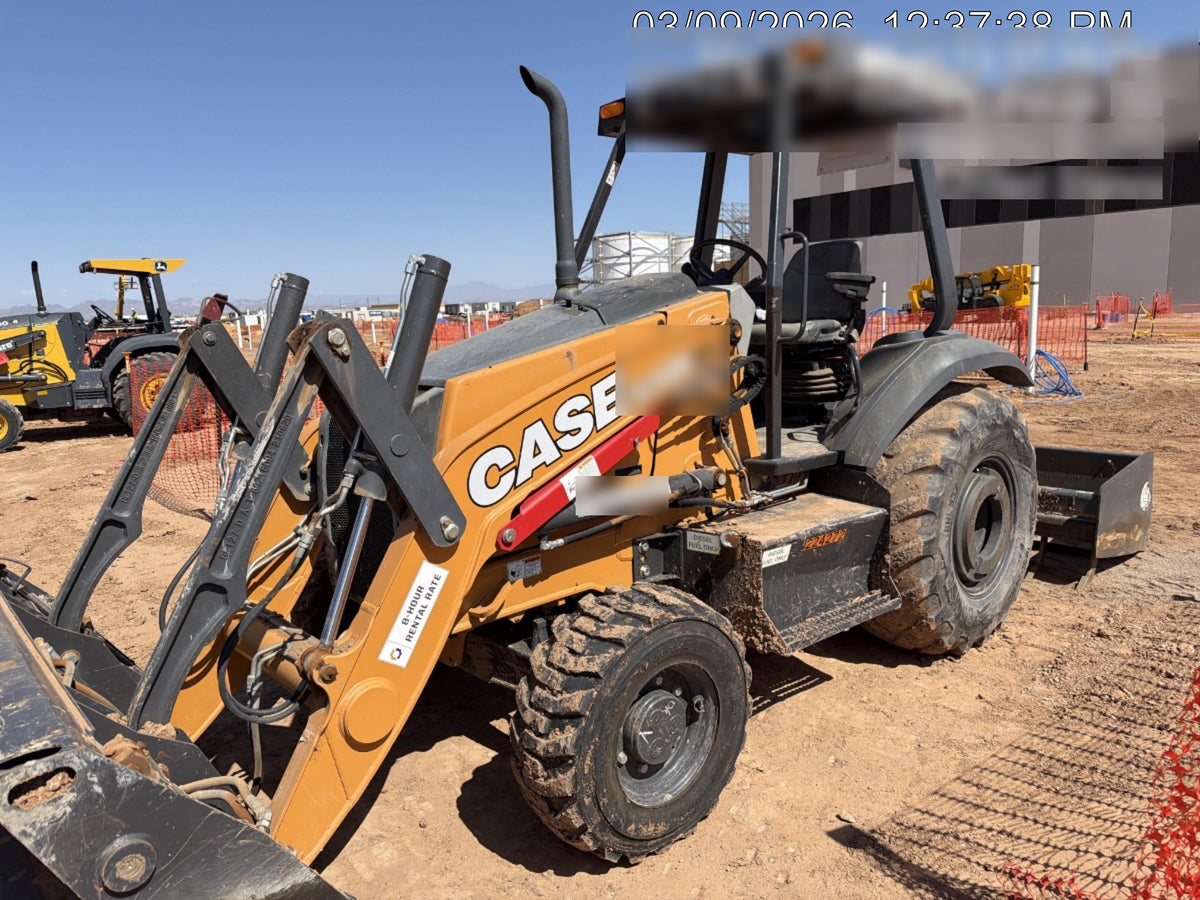 2022 CASE 570N EP