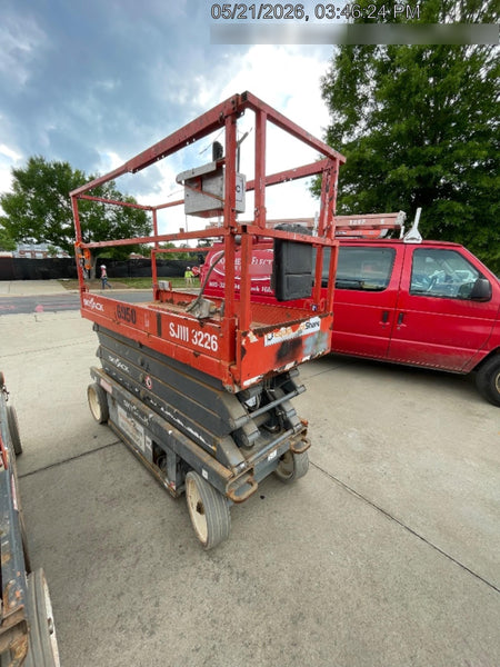 2018 Skyjack SJIII-3226 Skyjack SJIII3226 Scissor Lift w/Trojan Batteries
