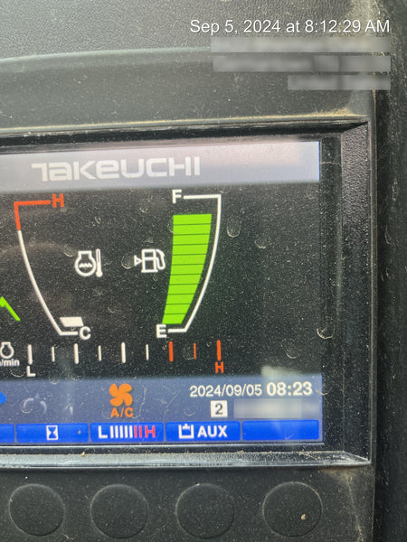 2022 TAKEUCHI TB235-2CR