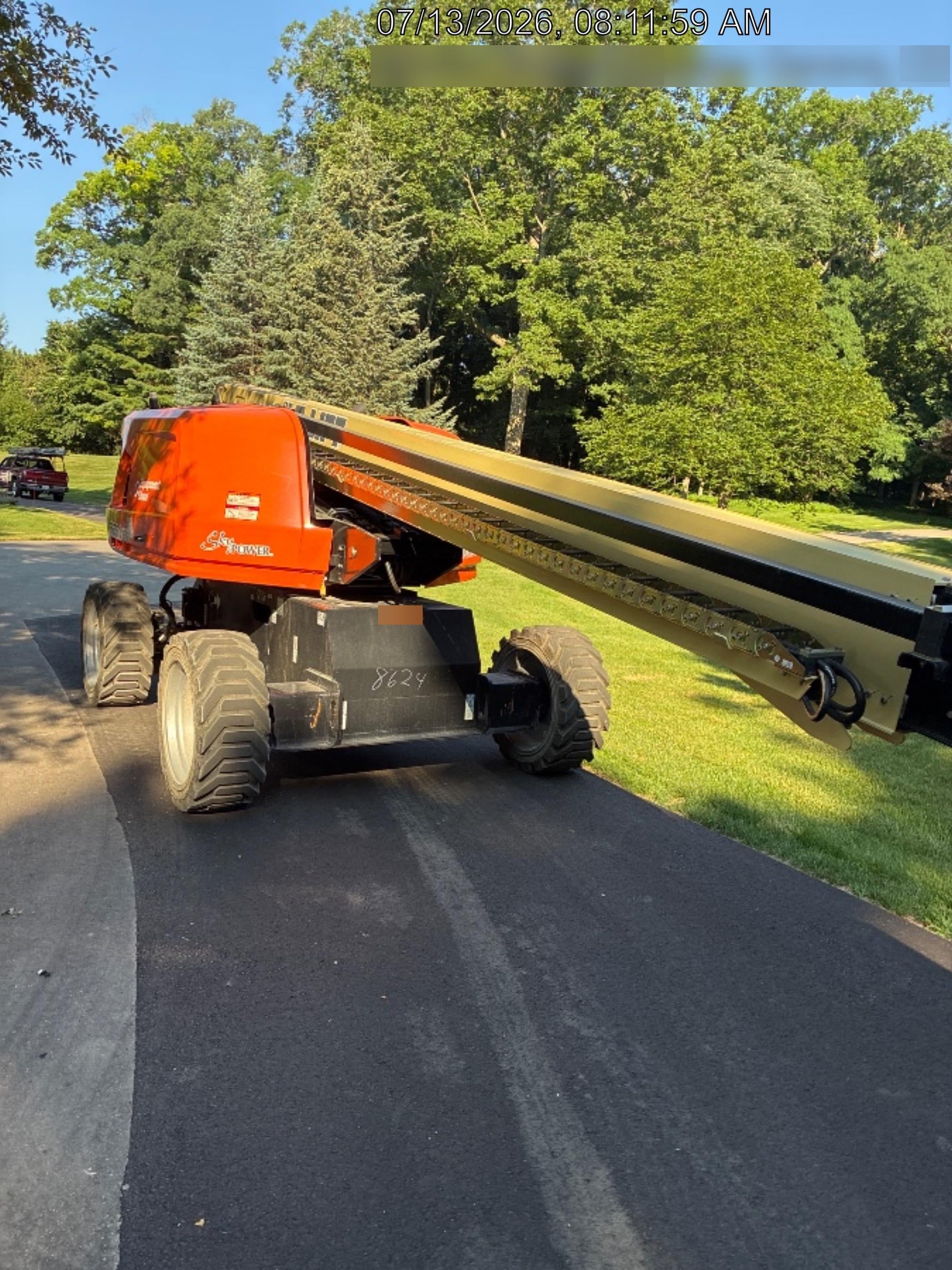 2024 JLG 660SJ