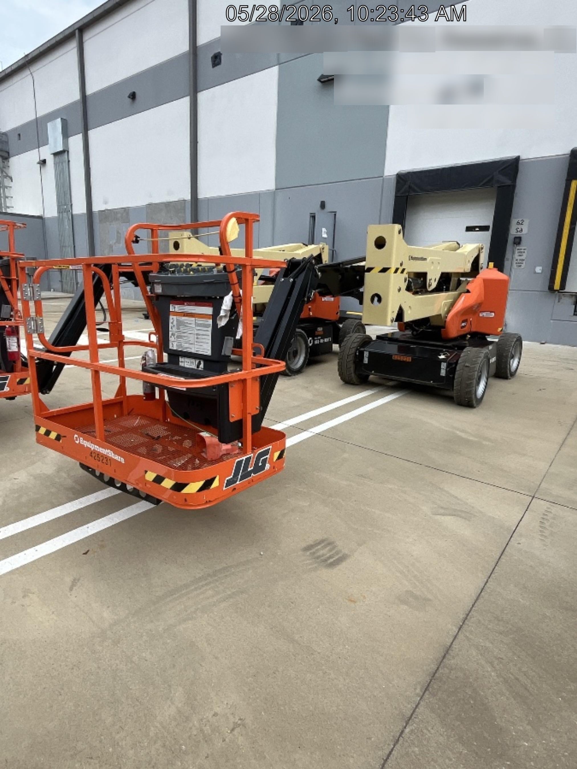 2024 JLG E450AJ