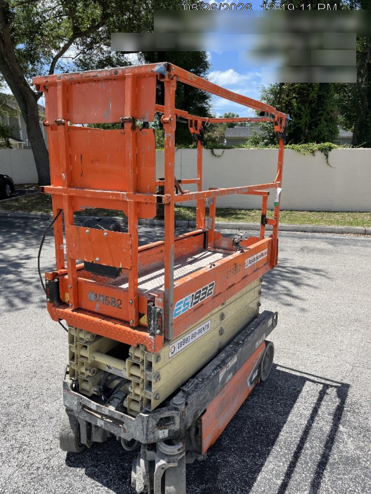 2022 JLG ES1932