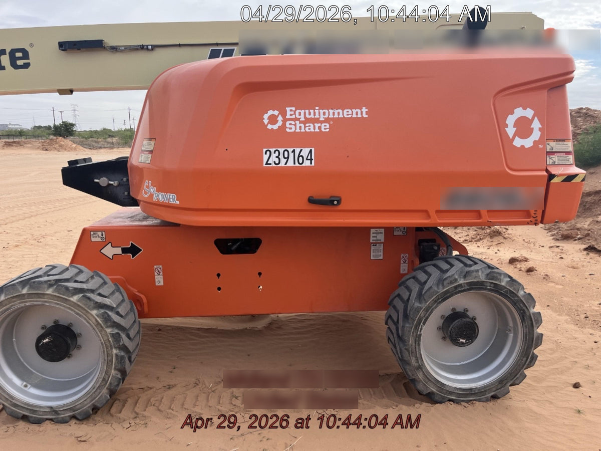 2022 JLG 660SJ