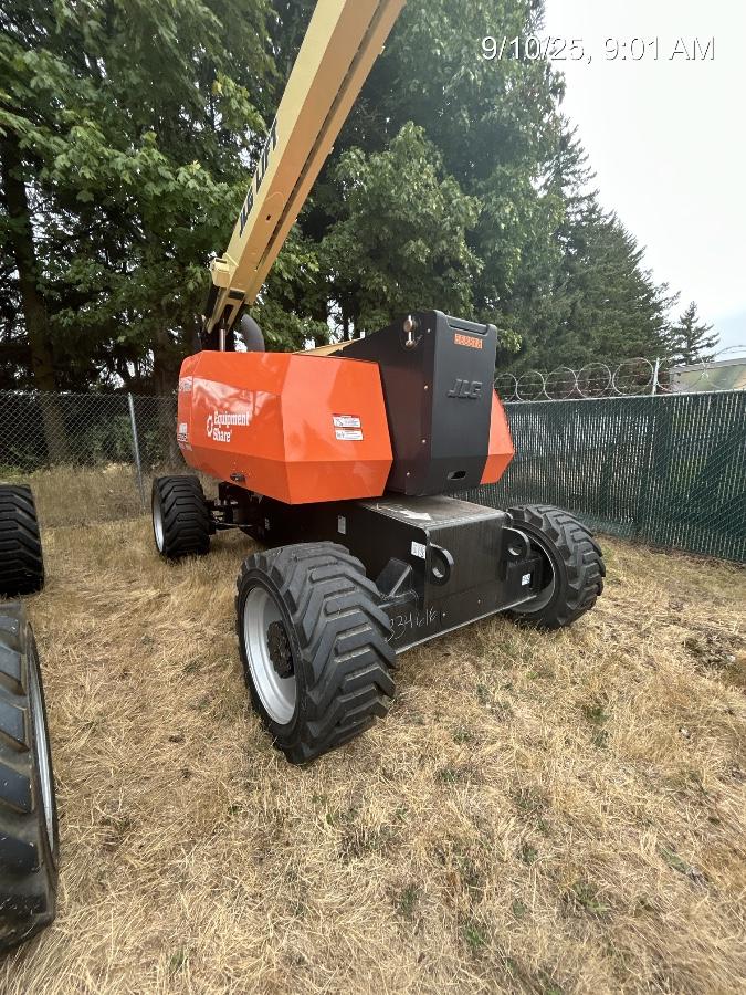 2025 JLG 800AJ