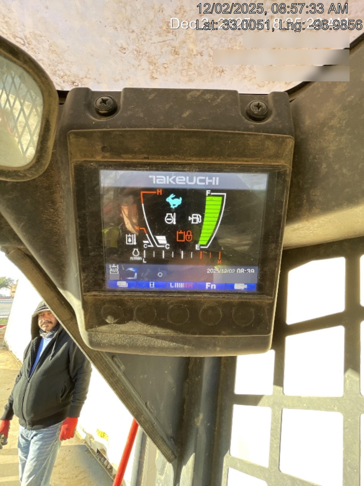 2023 TAKEUCHI TL6R