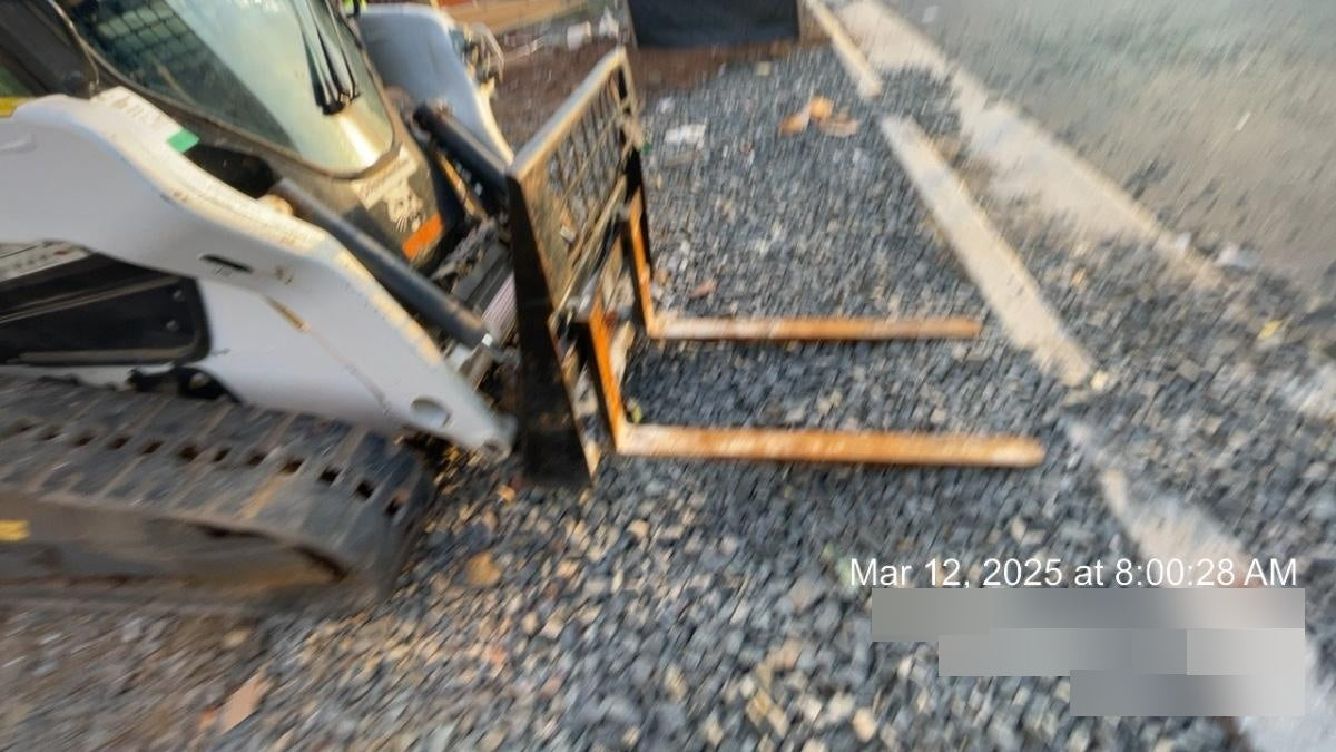 2021 PALADIN 48" Pallet Forks - Paladin