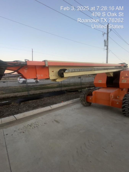 2016 JLG 660SJ
