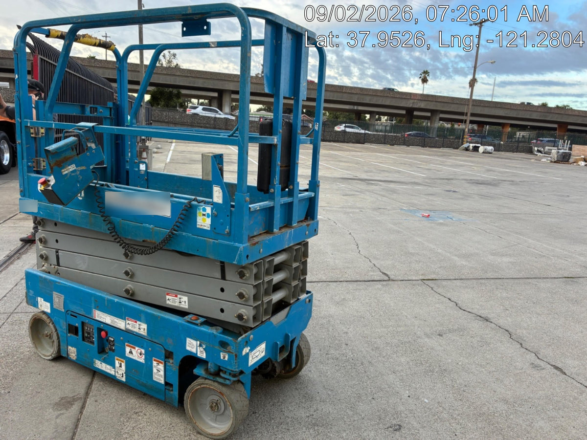2019 Genie GS-1930 Half Height Swing Gate, 800W Inverter