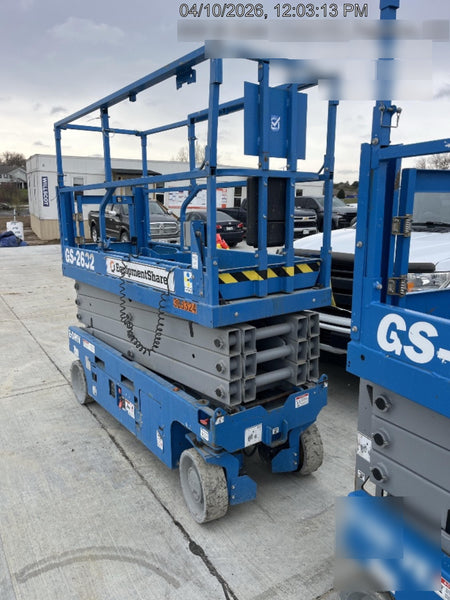 2023 GENIE GS-2632