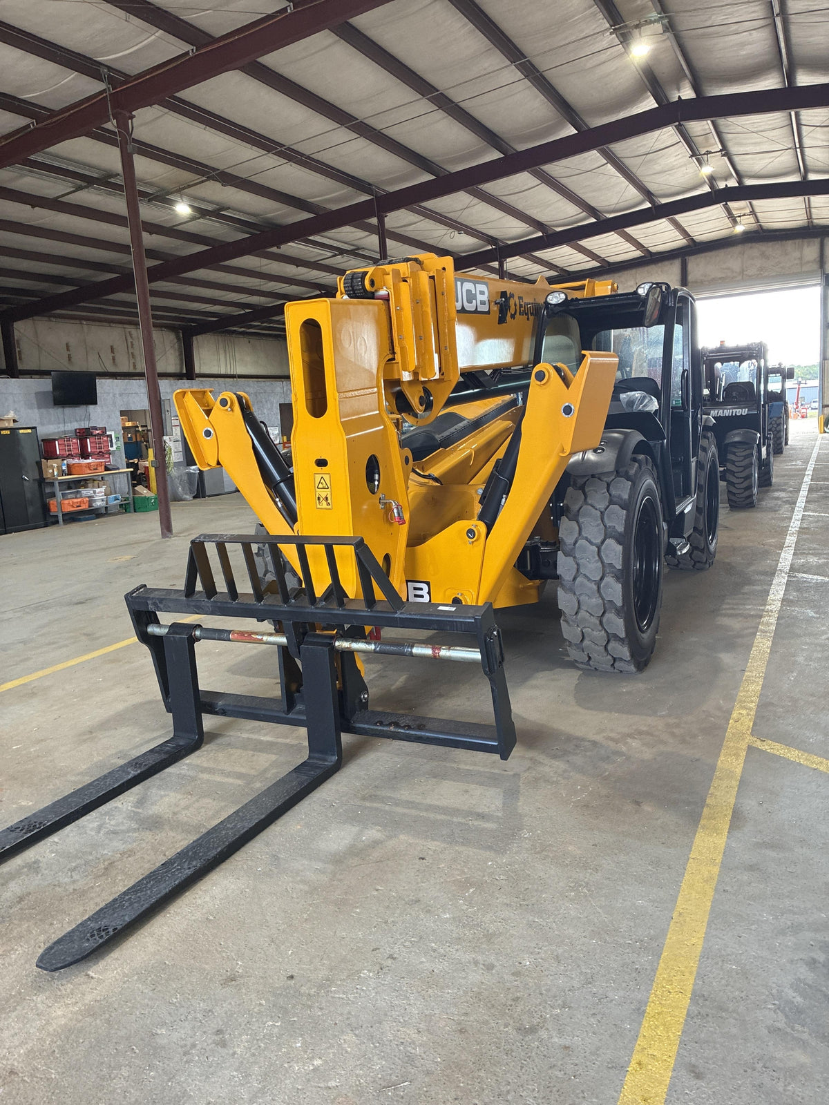 2026 JCB 510-56