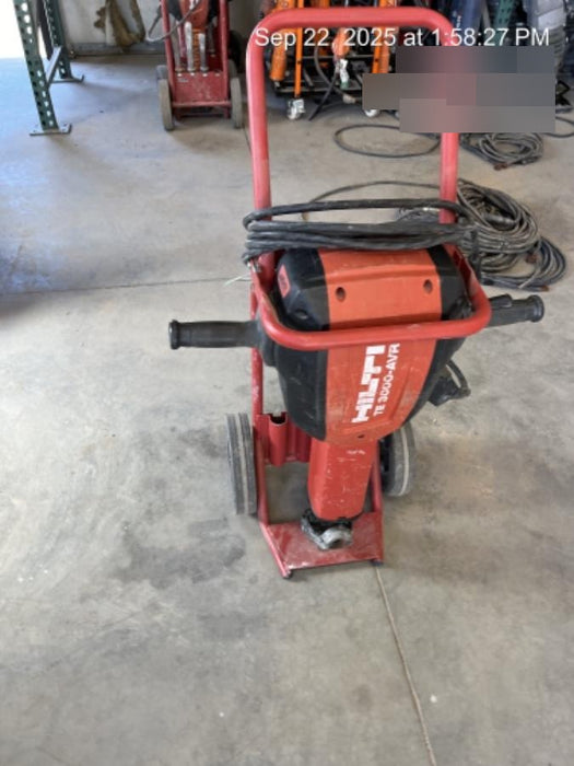 2021 HILTI TE 3000-AVR