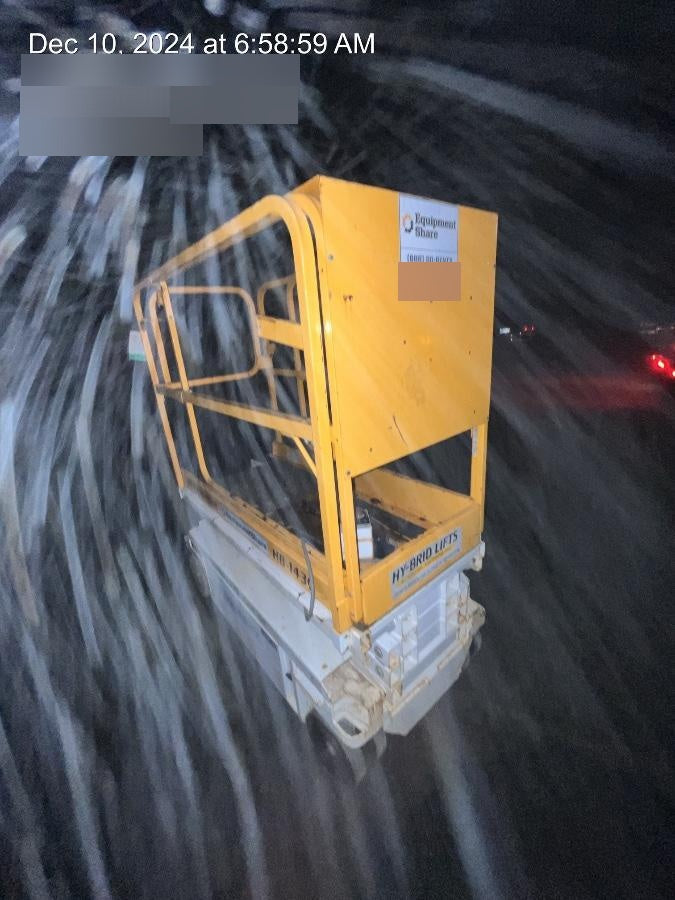 Custom Equipment HB-1430 <ul>
 <li>Hy-Brid Scissor Lift</li>
  <li>Platform capacity up to 670 lbs.</li>
  <li>Working height up to 20 ft</li>
  <li>Weighs under 1,700 lbs.</li>
  <li>Non-marking wheels </li>
</ul>