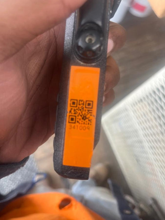 2023 MOTOROLA R7 DISPLAY