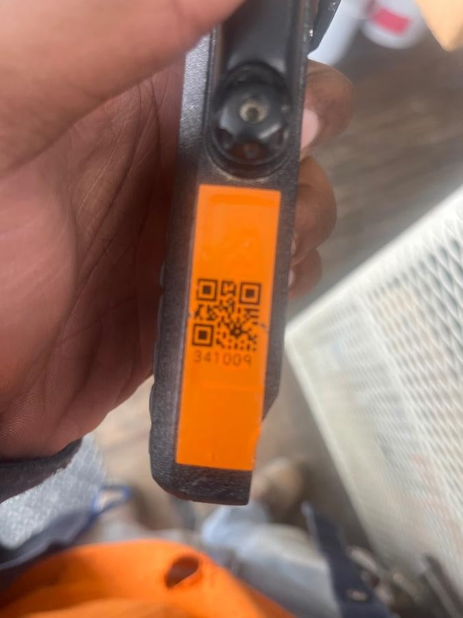 2023 MOTOROLA R7 DISPLAY