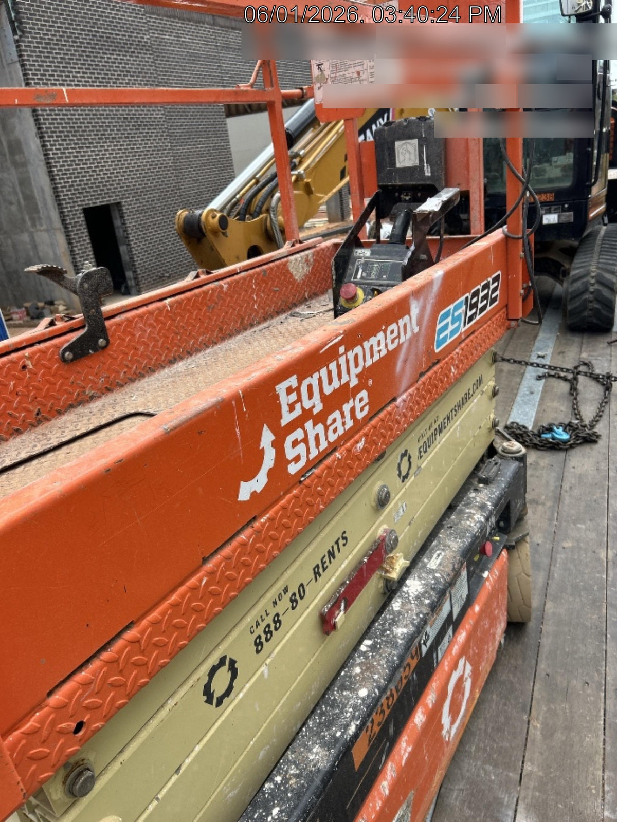2022 JLG ES1932