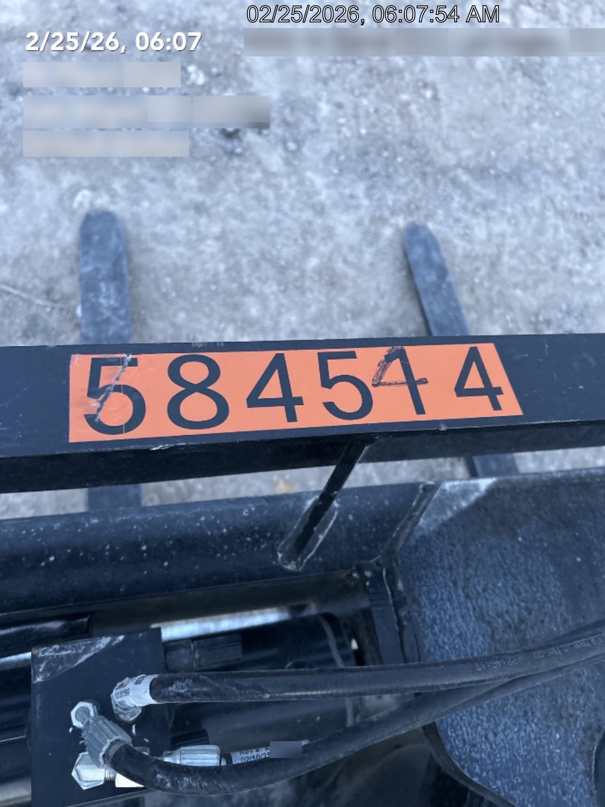 2025 JLG 1001095418S