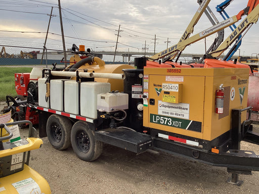 2023 Vac-Tron LP573XDT T4 Koehler Diesel Engine, 500 Gallon Debris Tank, x2 100 Gallon Water Tanks