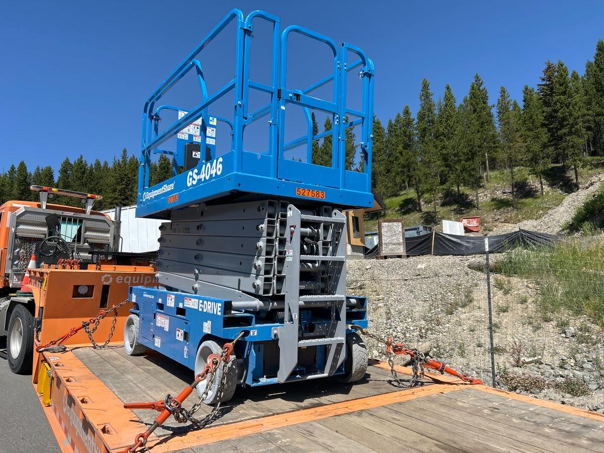 2025 GENIE GS-4046 E Drive