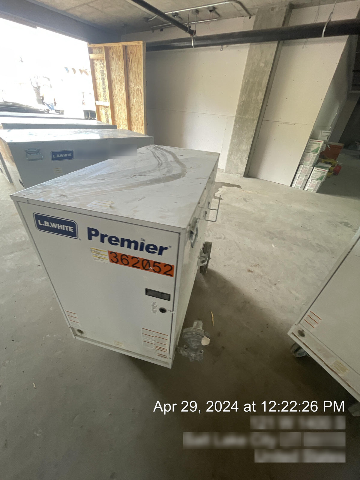 2023 LB WHITE Premier 350 DF 2.0 LINK