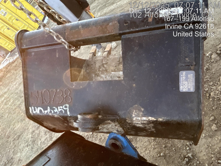 2025 TAKEUCHI 36" Bucket - Takeuchi