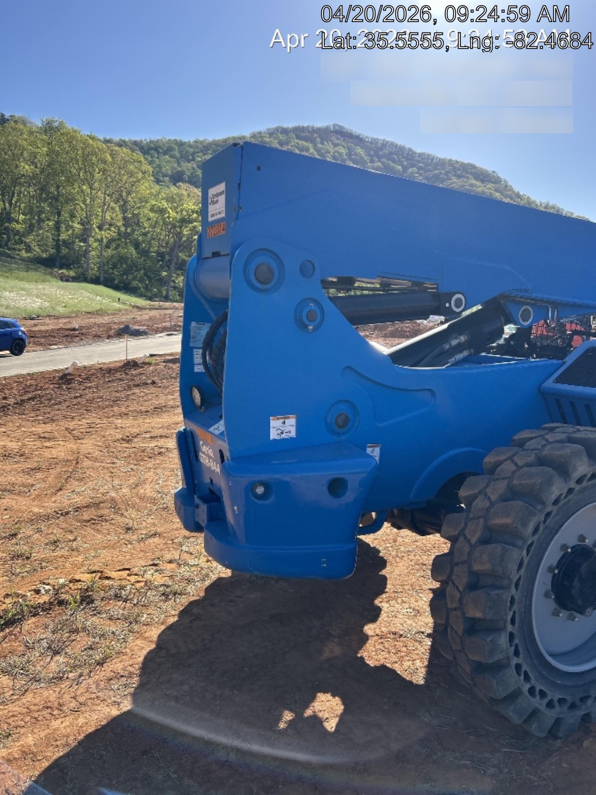 2022 GENIE GTH-844