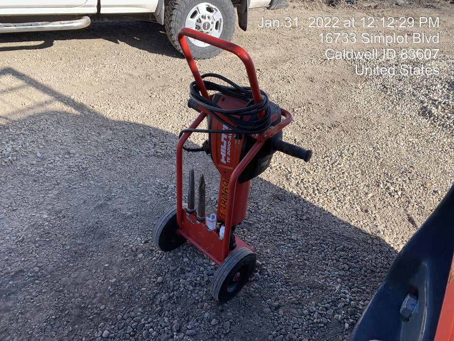 2021 HILTI TE 3000-AVR